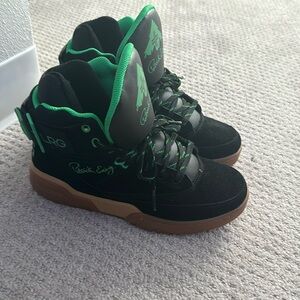 Ewing 33 hi men’s shoes size 8